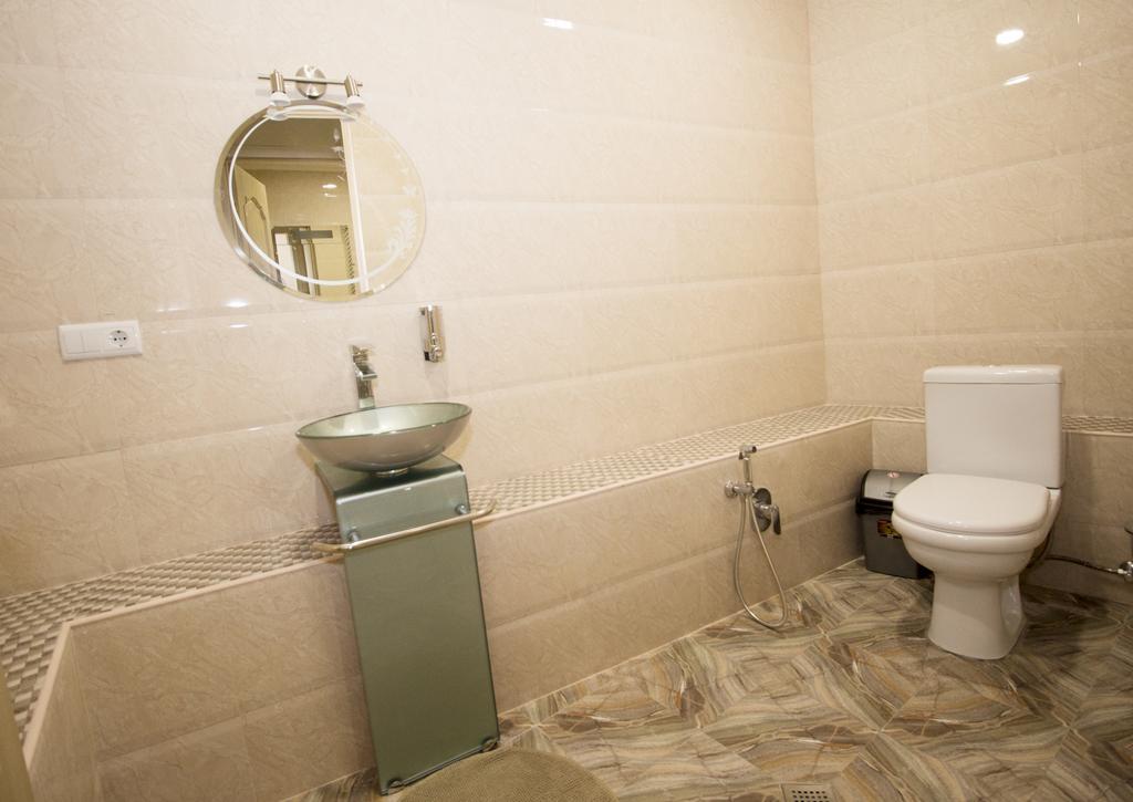 Villa Eden Tbilisi Esterno foto